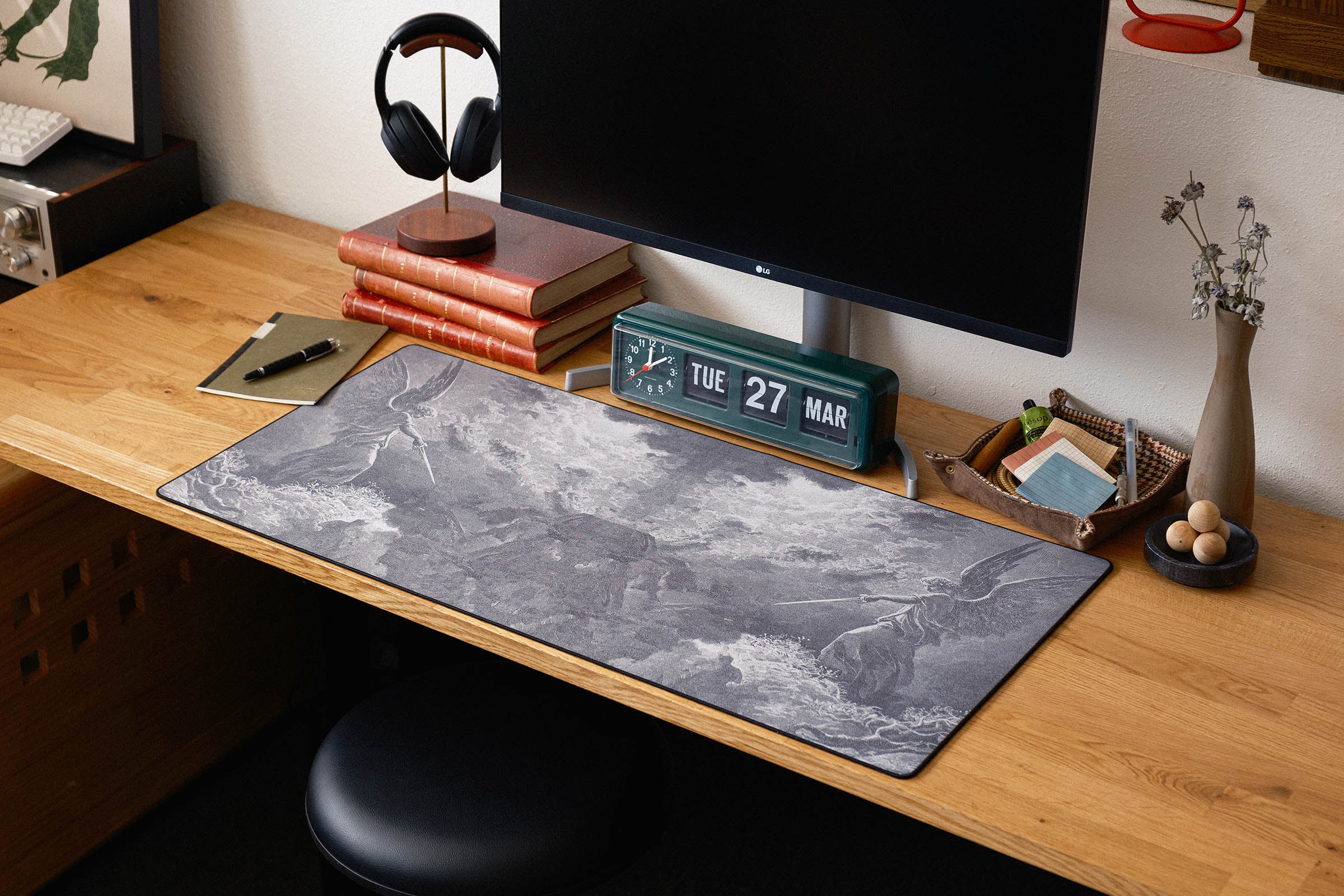 An Angel Appears - The Mousepad Company