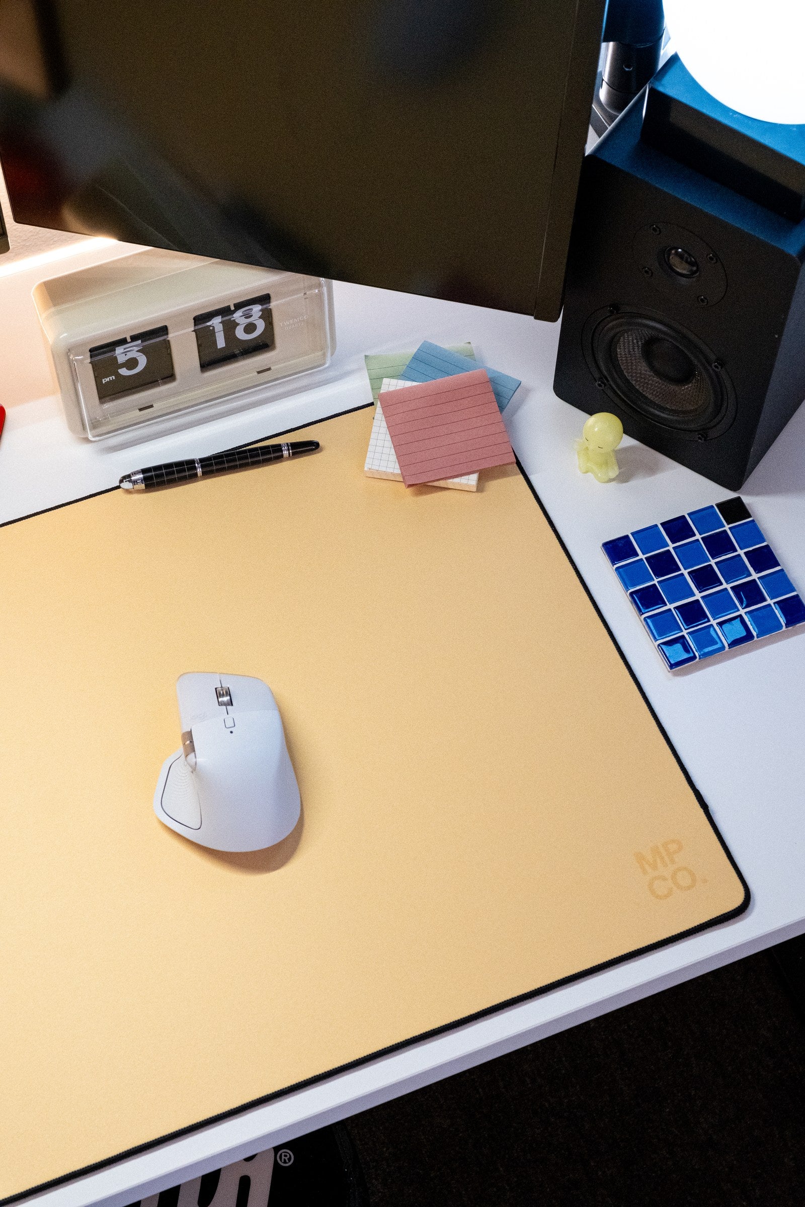 Solid Colors 2026 Summer - Buttercream desk setup