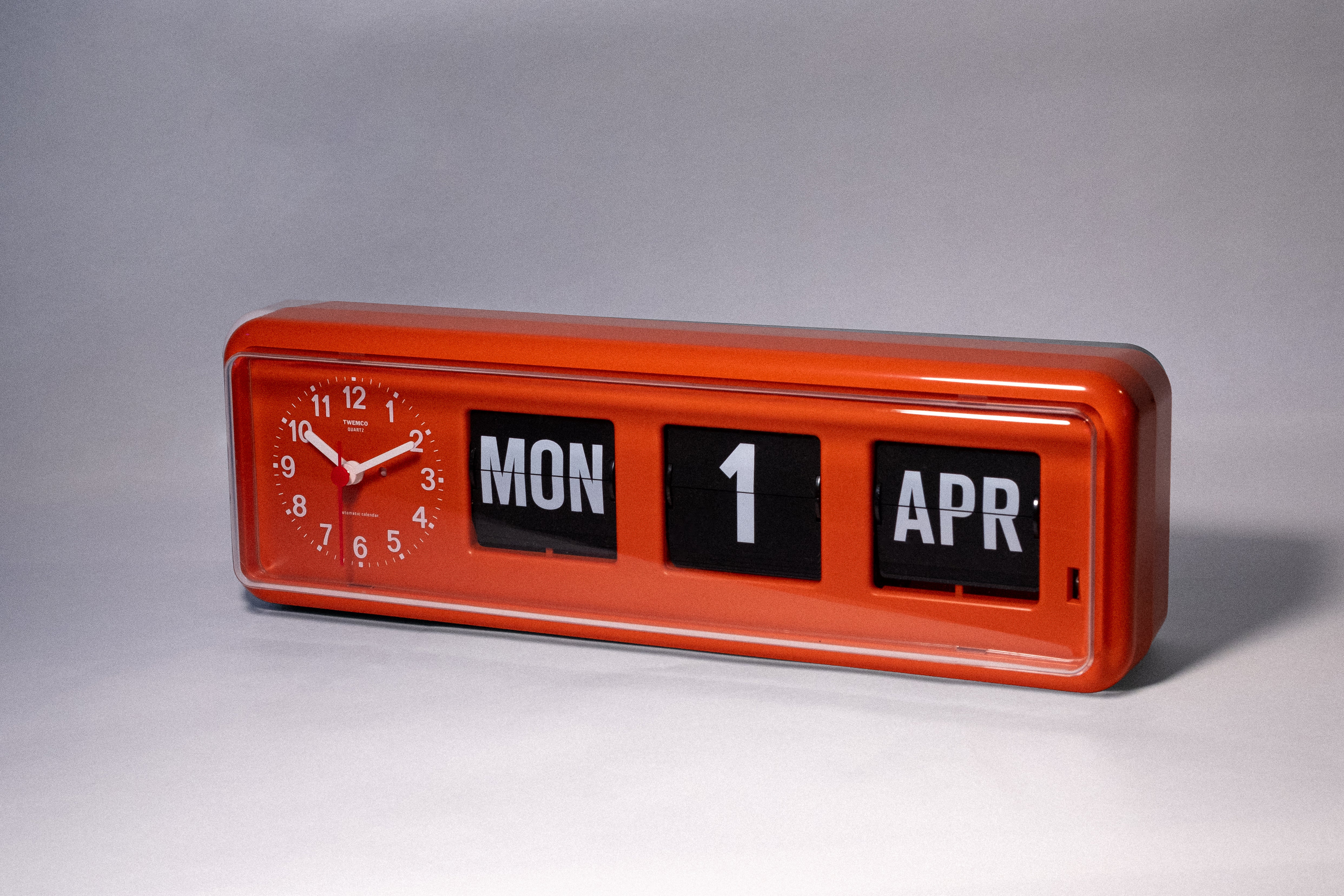TWEMCO® Flip Clock BQ-38