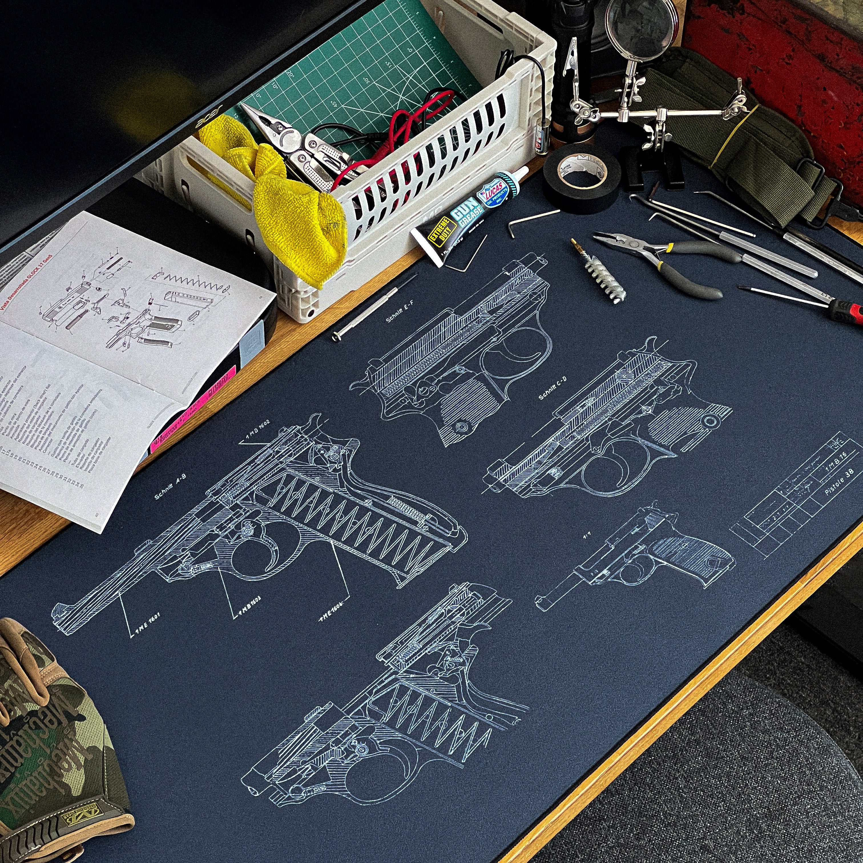 PISTOL 38 - The Mousepad Company