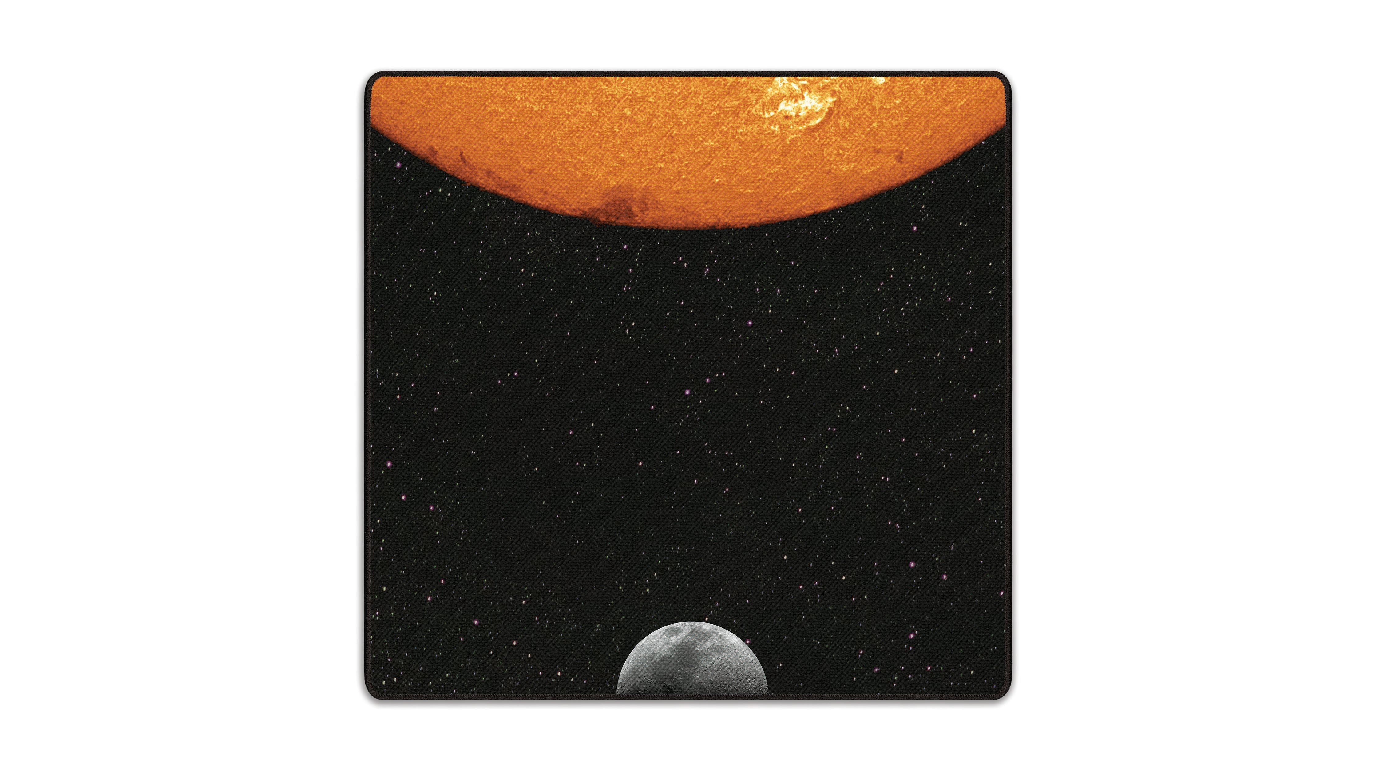 When Opposites Align - The Mousepad Company