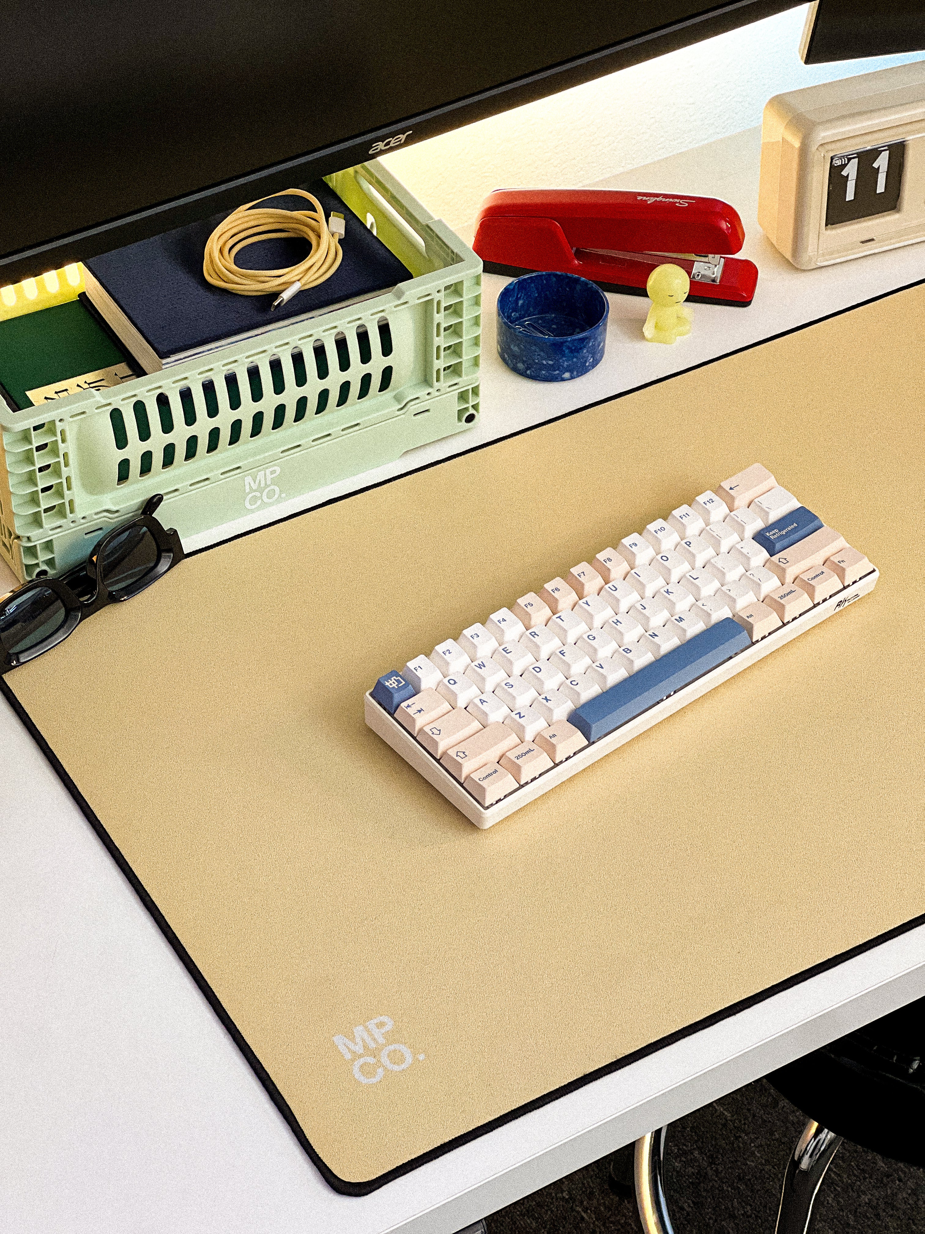 Solid Colors 2025 Summer - The Mousepad Company