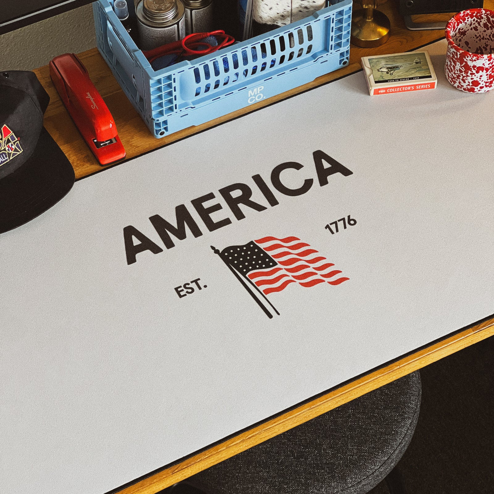 America 1776 - Original desk setup