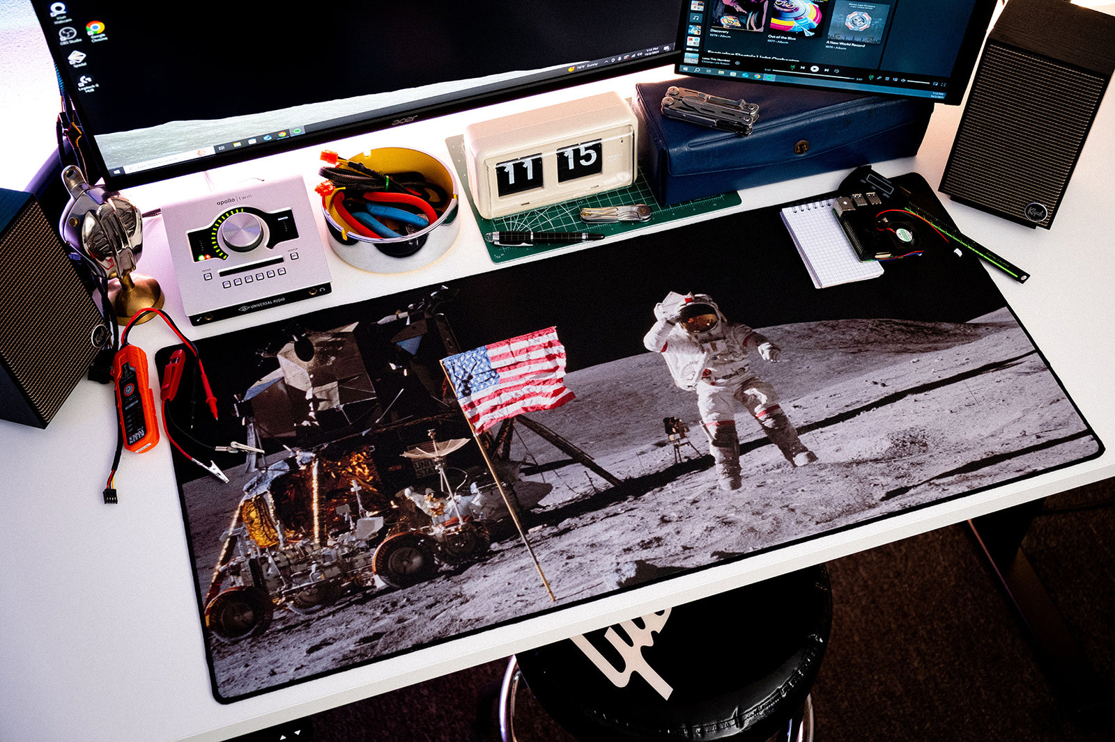 Apollo 11 - Original desk setup