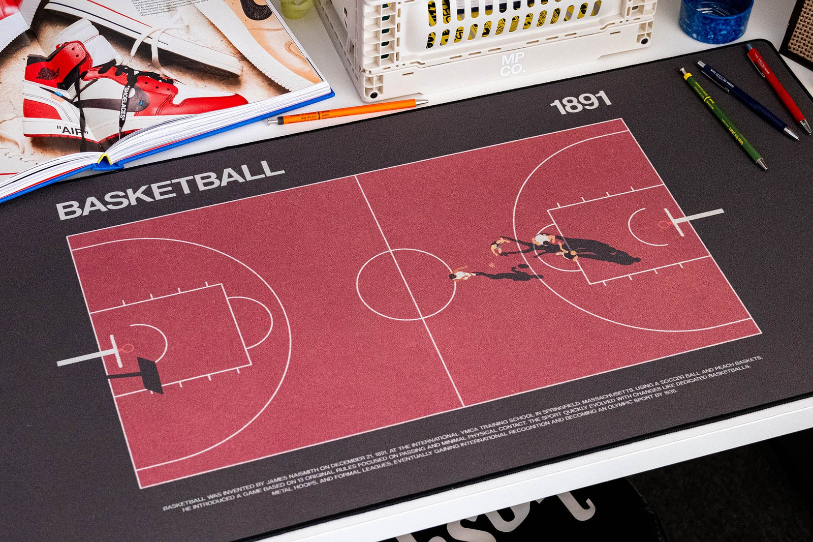 Basketball-1891 - Original desk setup