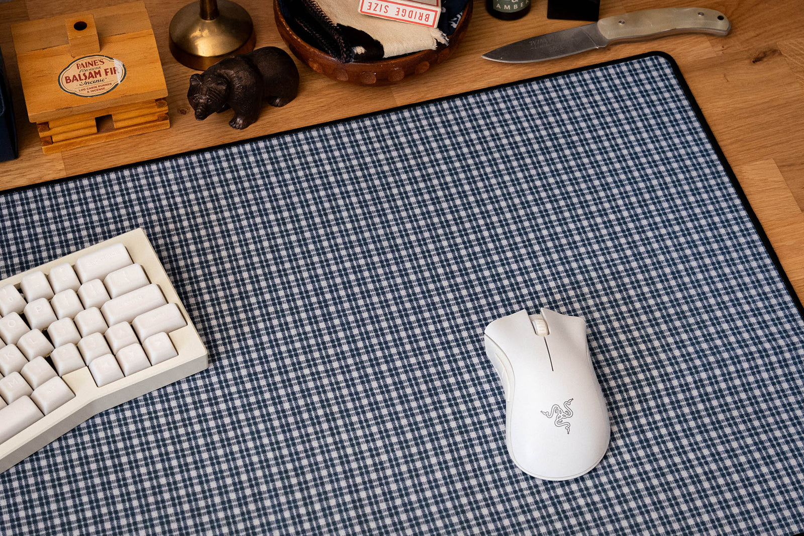 Blue Tartan - Blue desk setup