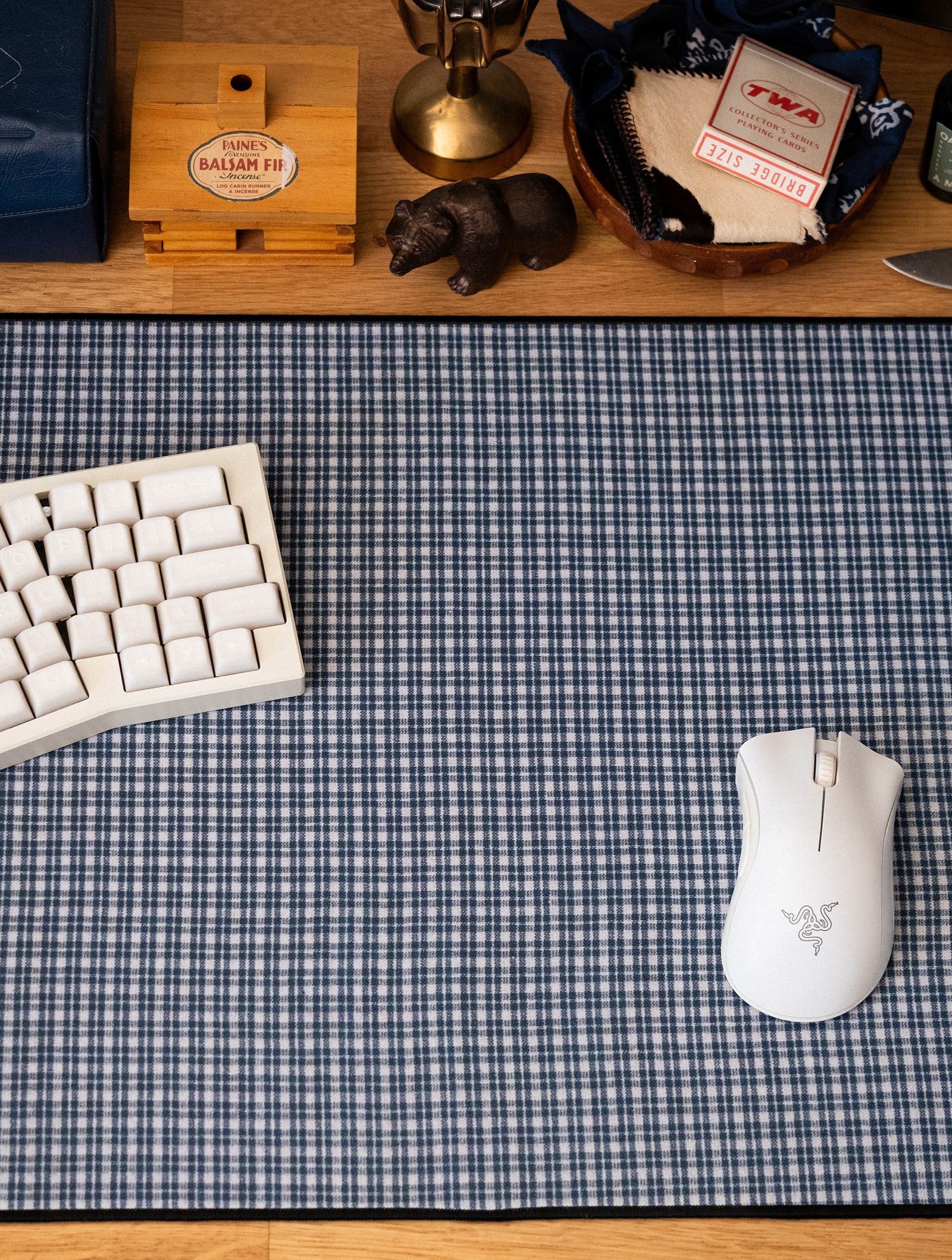 Blue Tartan - Blue desk setup