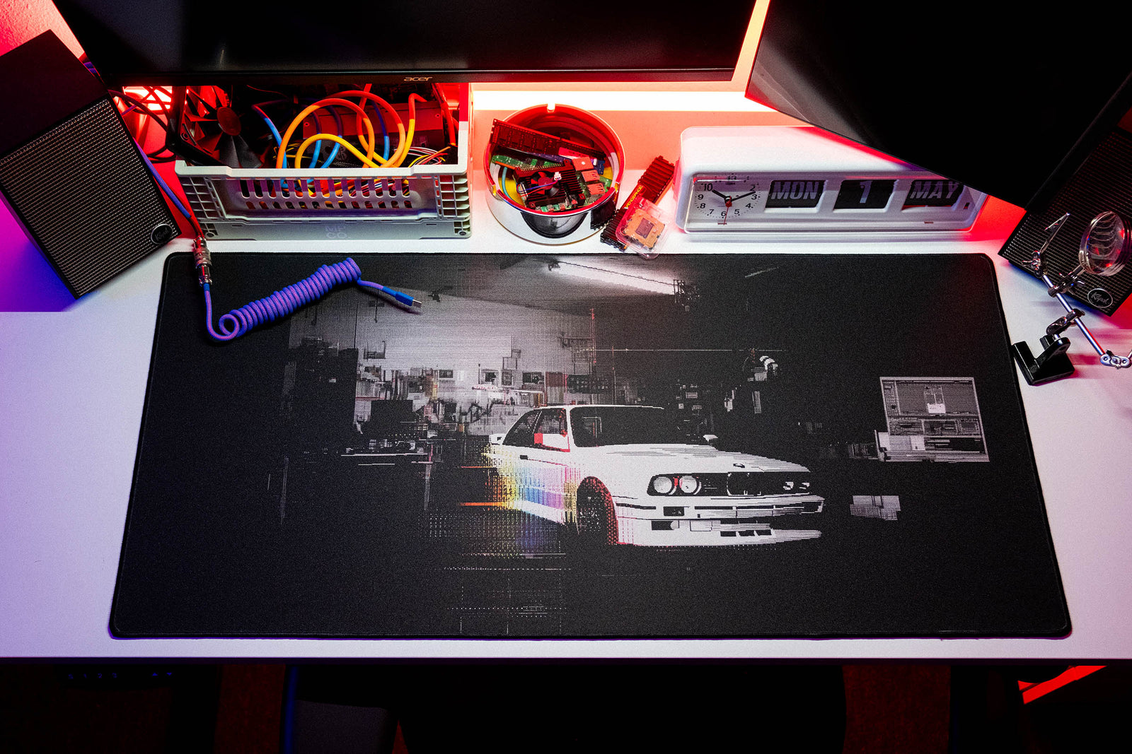 BMW Garage - Original desk setup