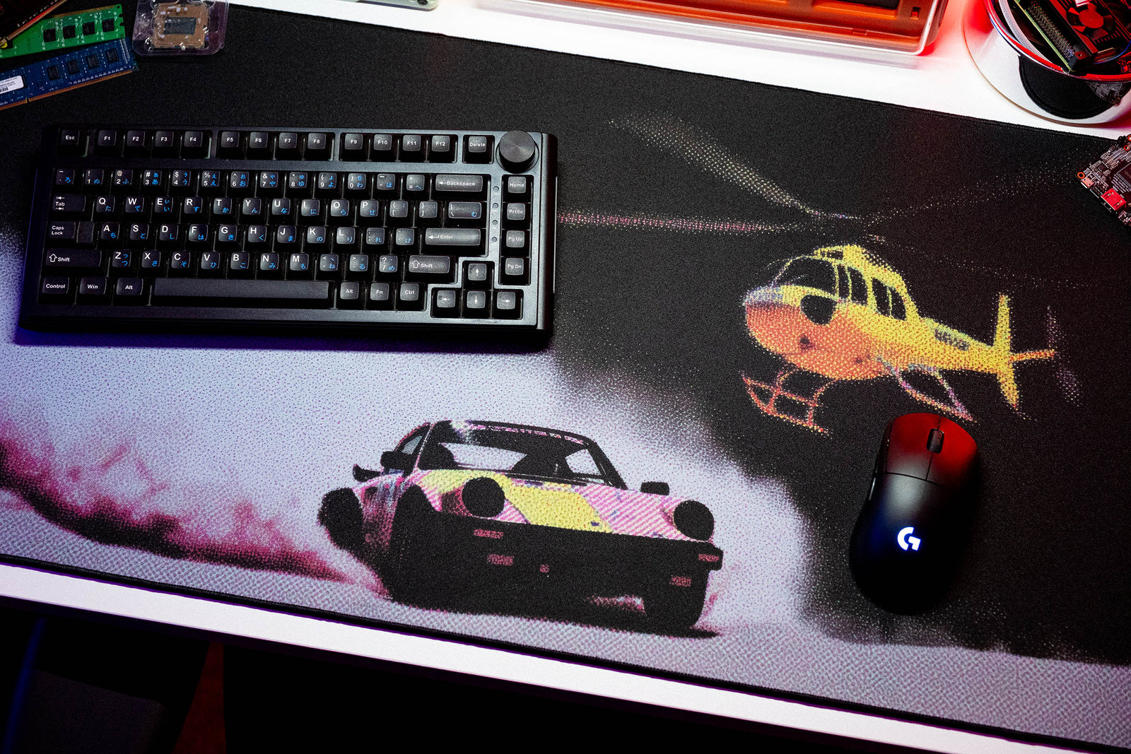 Chasing Horizon - Original desk setup