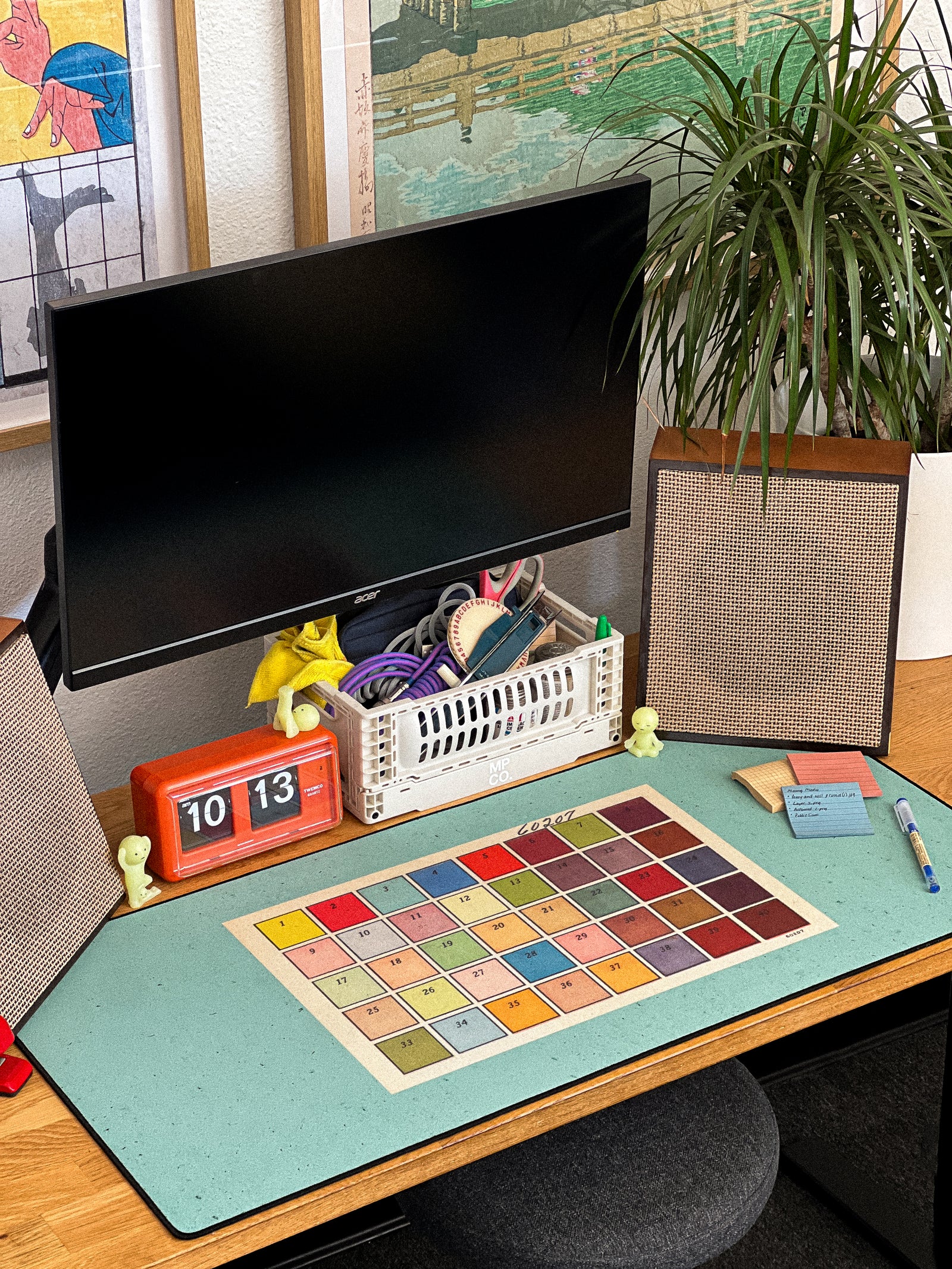 Color Pallete - Mint desk setup