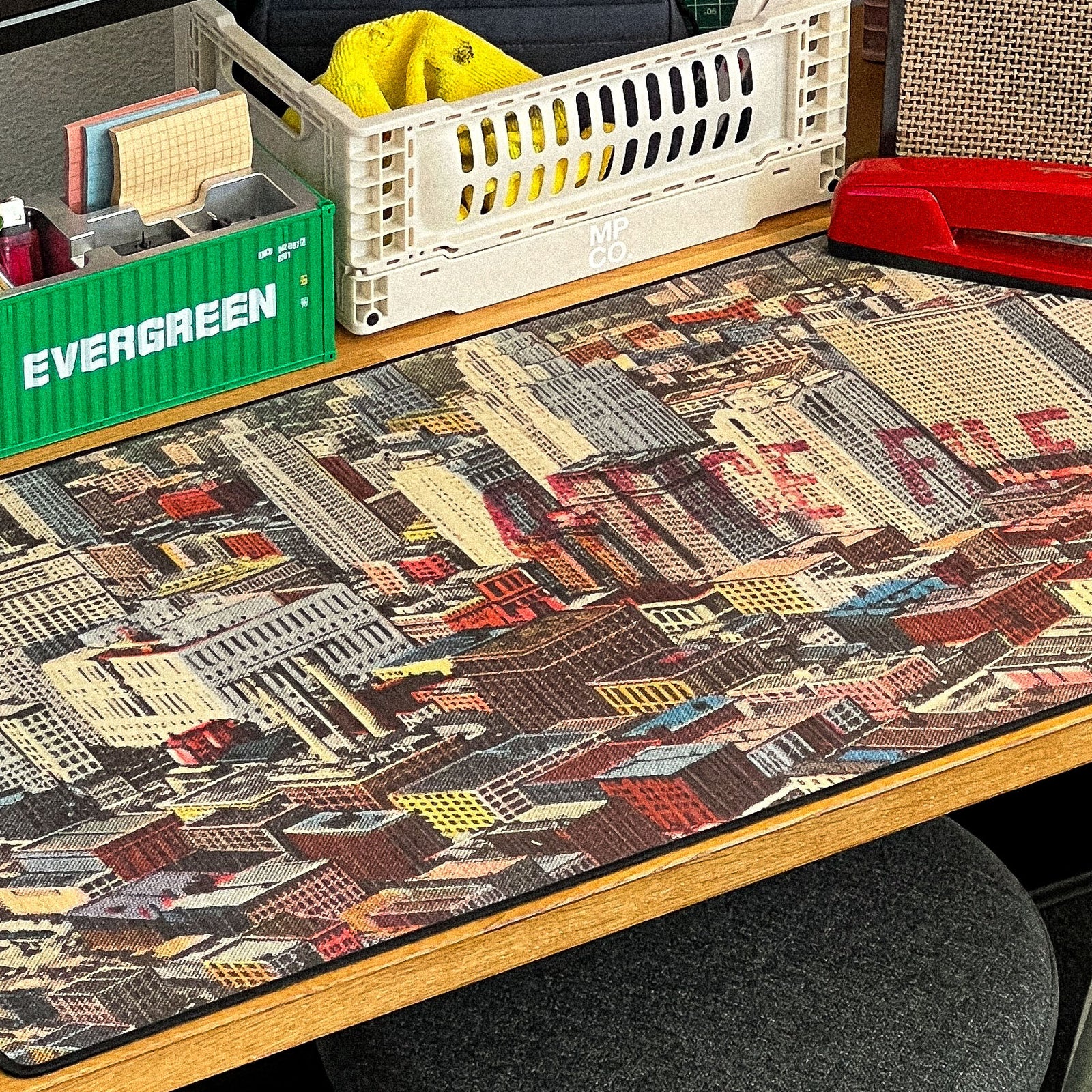 Detroit Skyline - Original desk setup