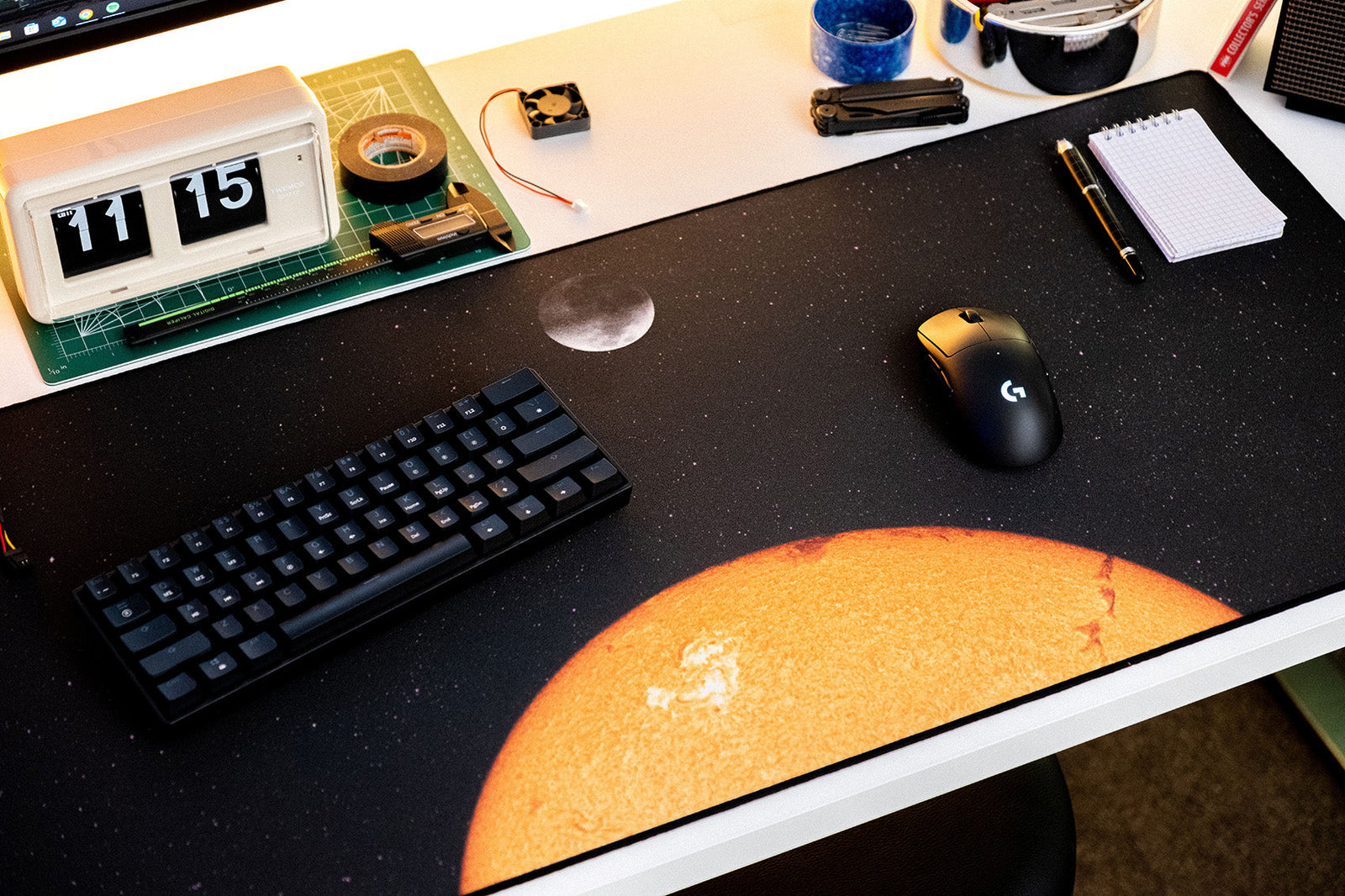 Eclipse - Original desk setup