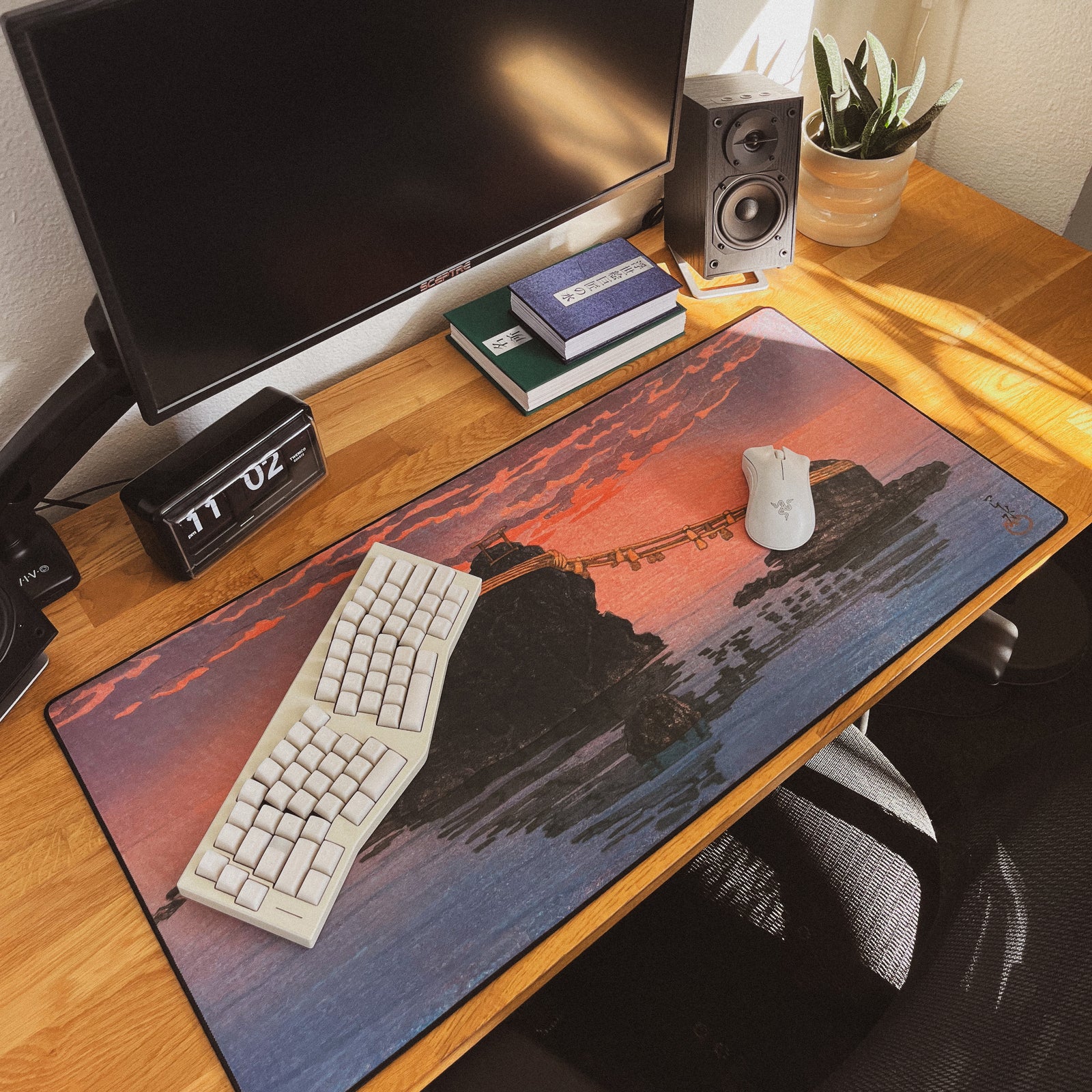 Futamigaura, by Hasui - Original desk setup