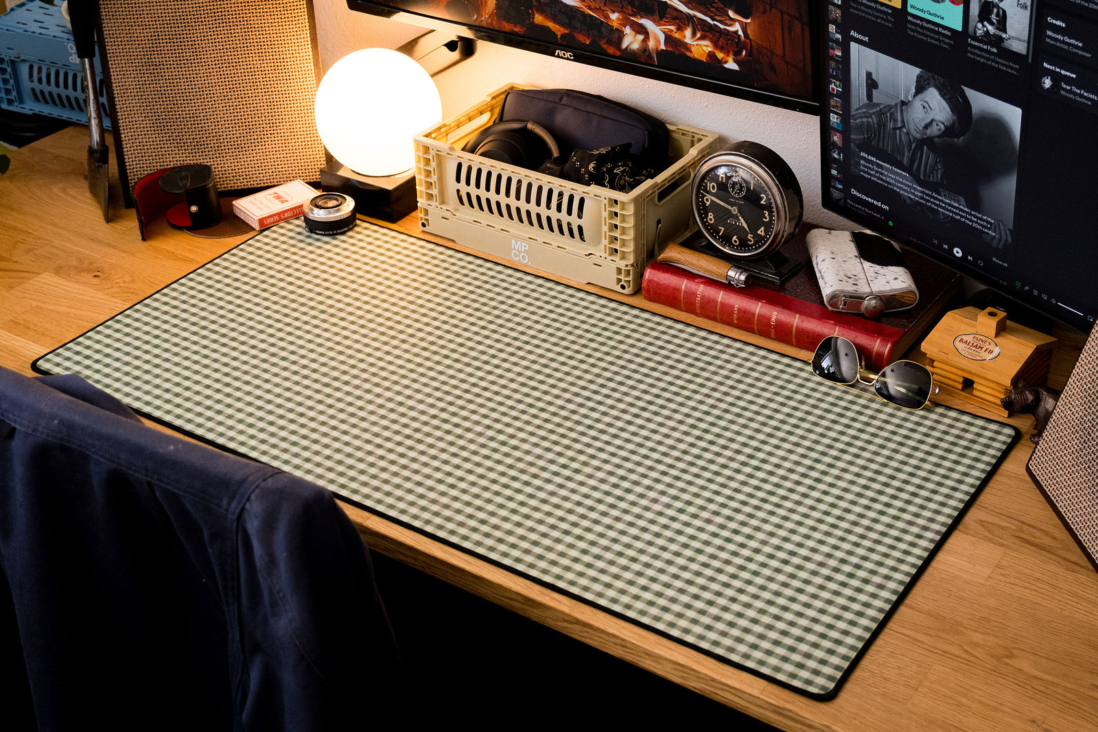 Green Gingham - Green desk setup