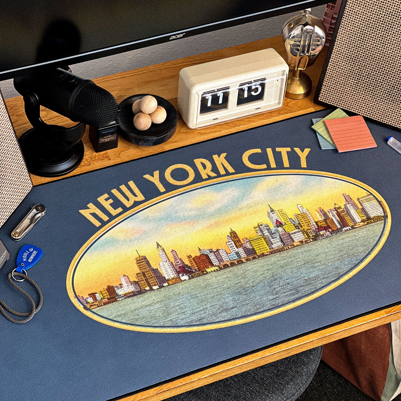 New York Skyline - Original desk setup