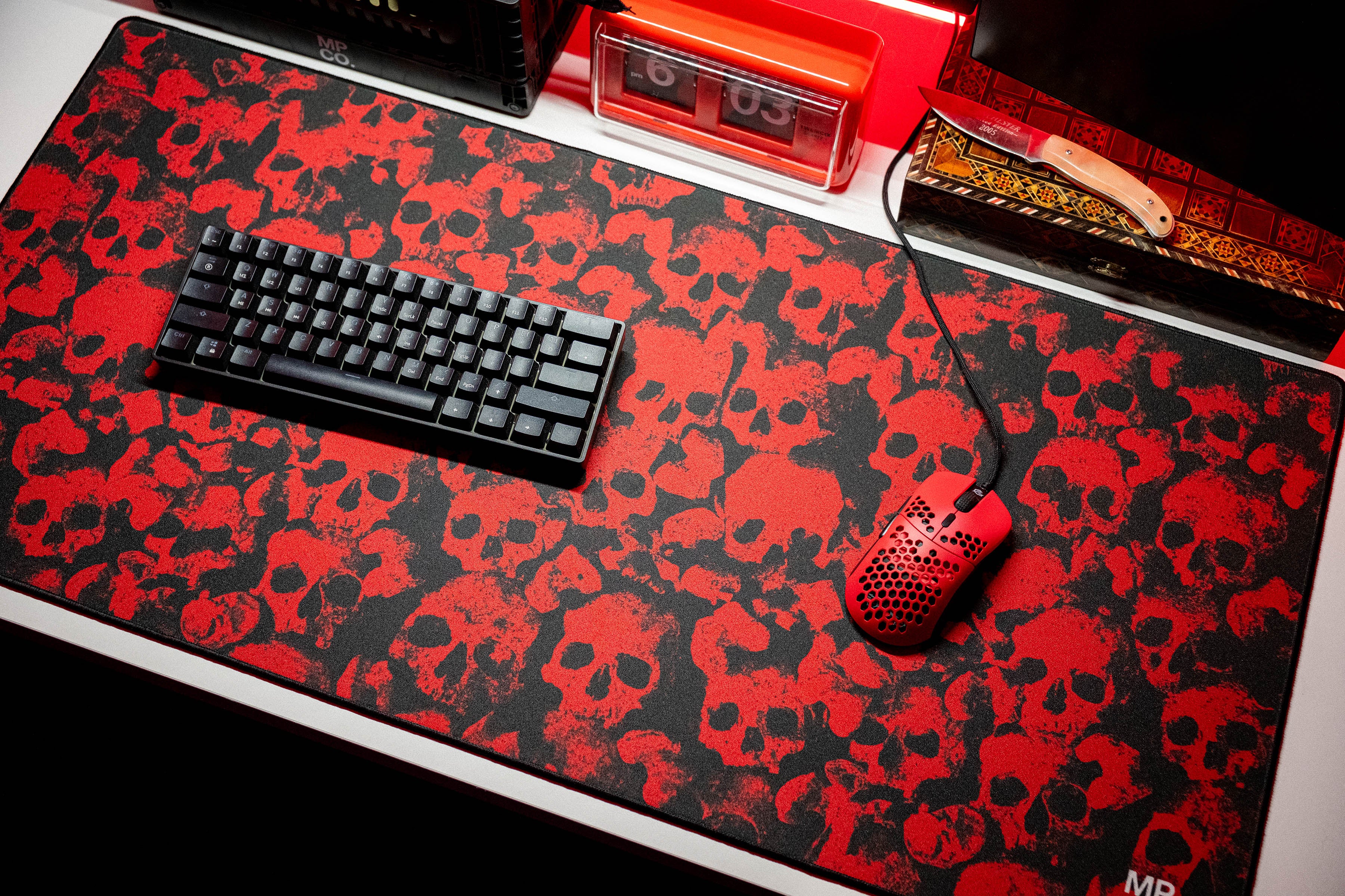 Original Fake × Gallery1950 skull mat Skulls