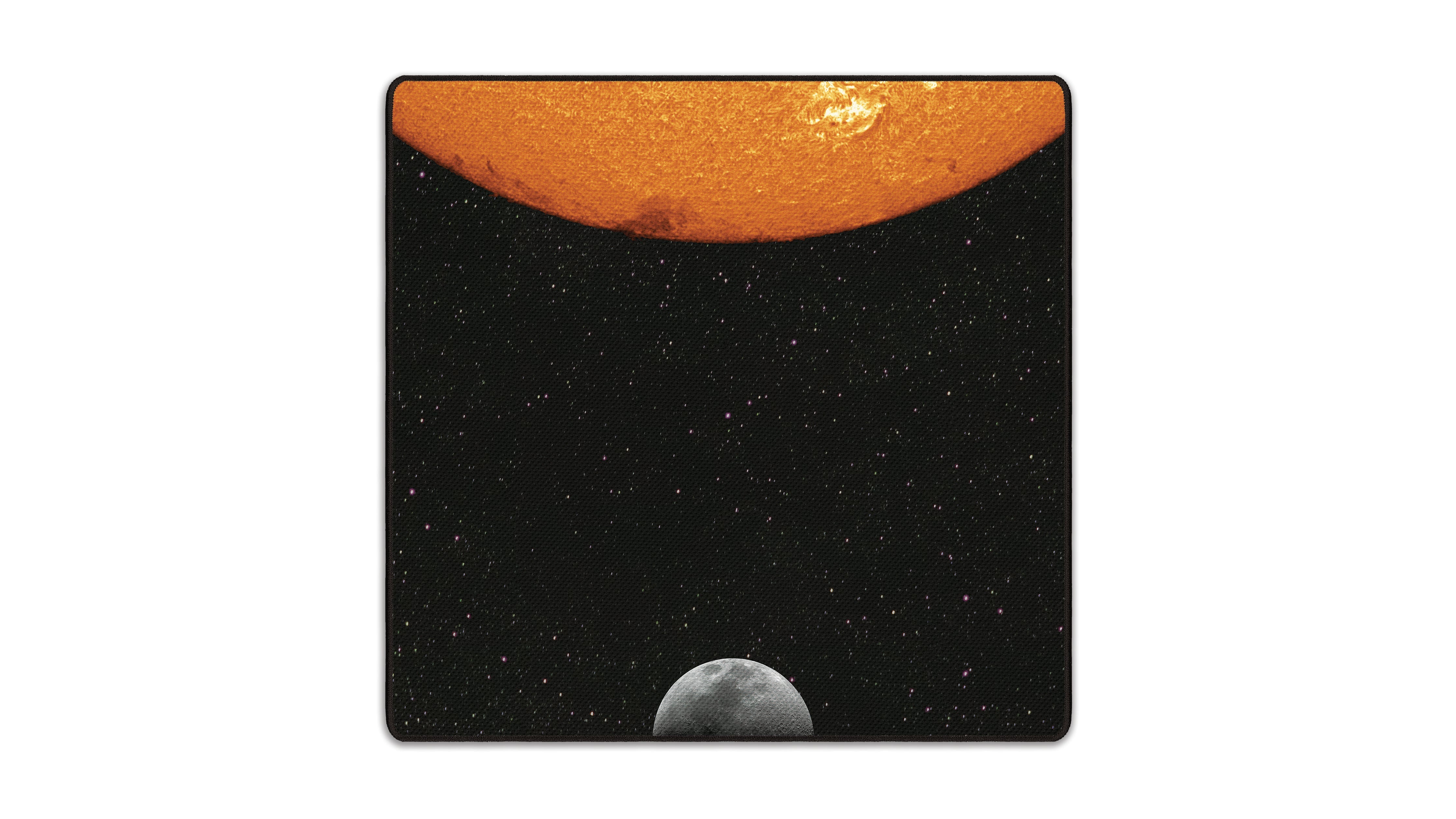 When Opposites Align - The Mousepad Company