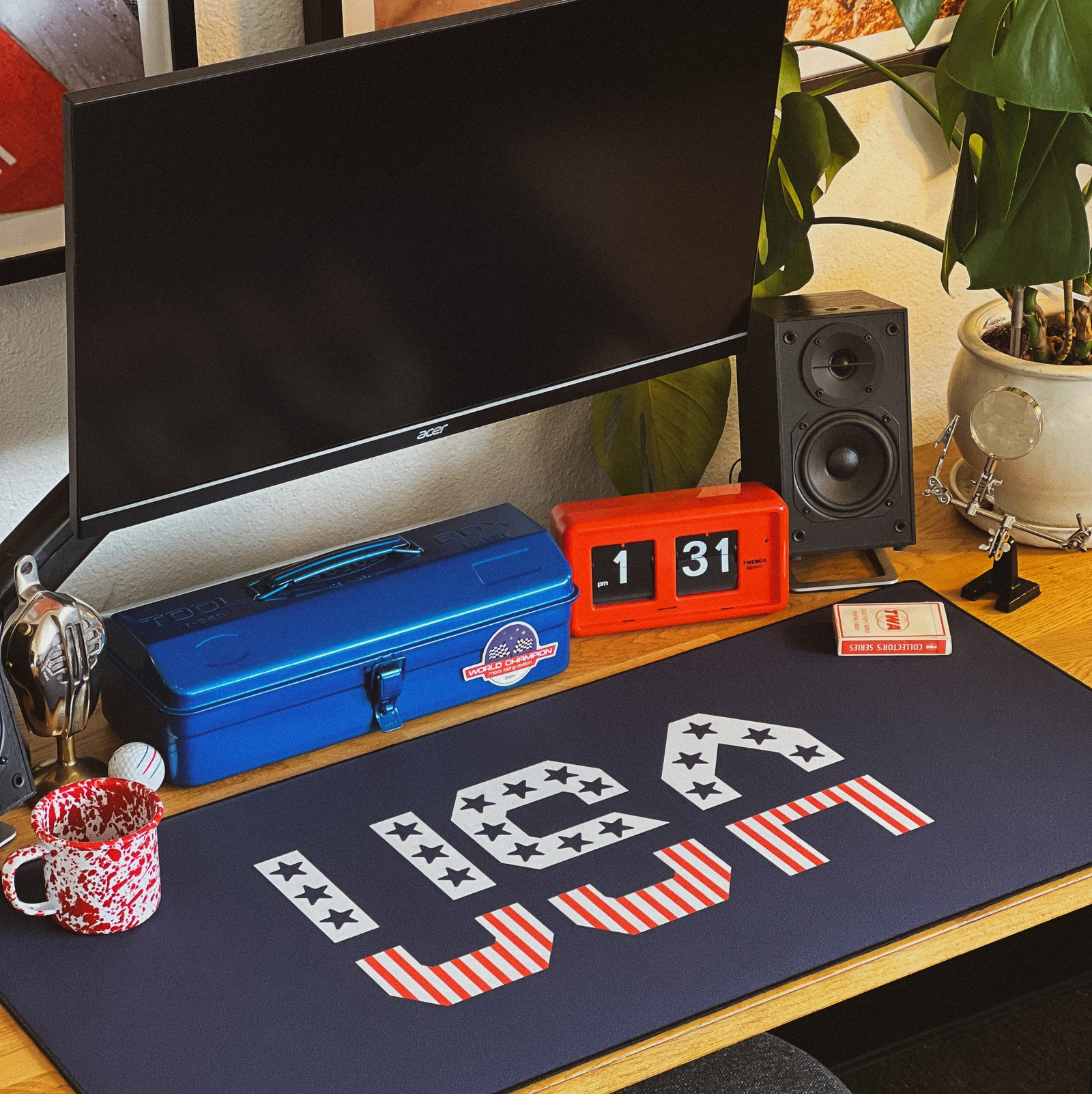 Stars & Stripes - Navy Blue desk setup