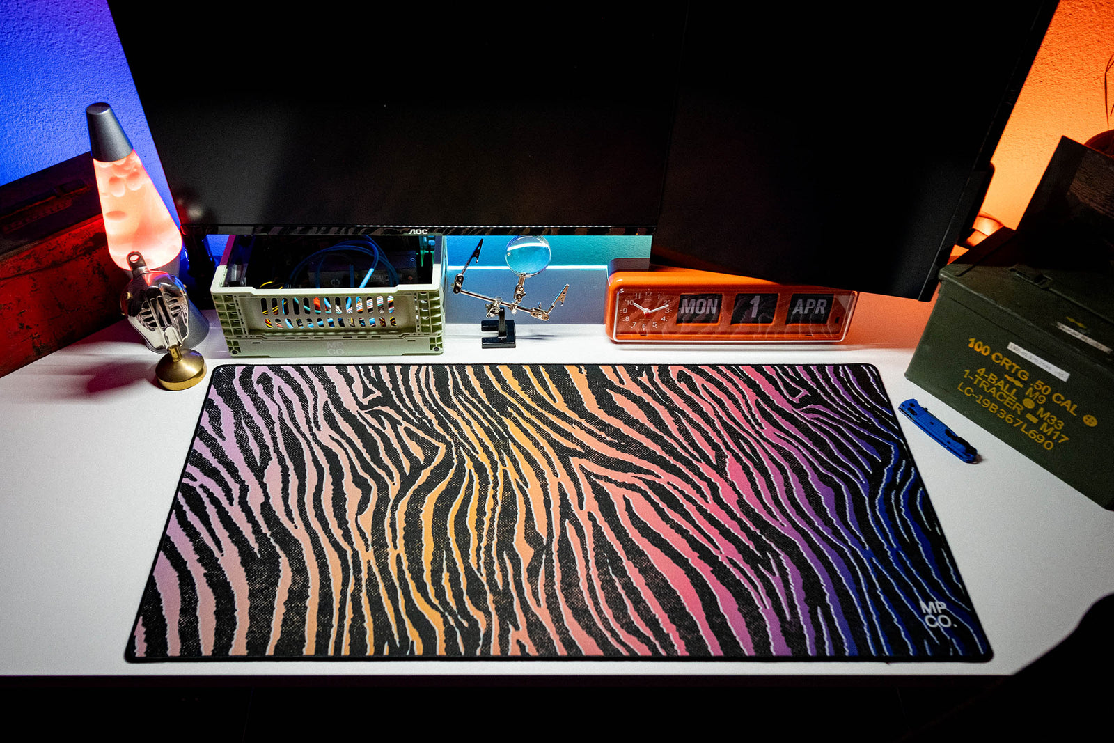 Zebra - Orange desk setup
