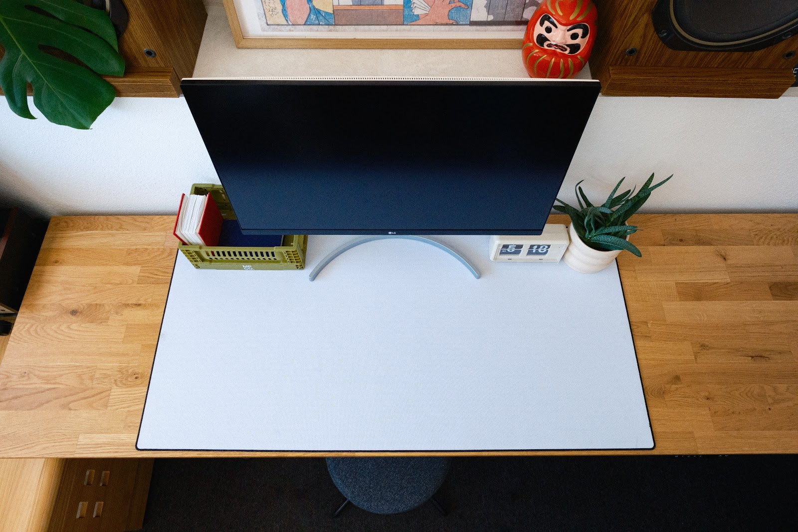 XXL mousepad shown on a desk